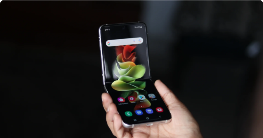 Camera selfie của Galaxy Z Flip 5 sẽ không được nâng cấp
