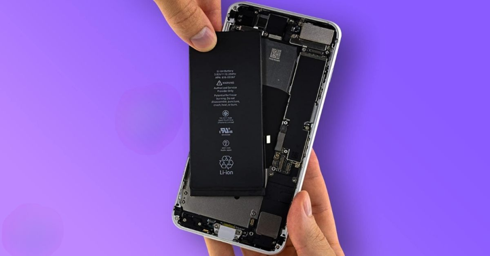 Có nên mua iPhone đã thay pin?