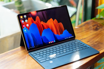 Đánh giá Galaxy Tab S7 Plus: Phiên bản lớn hơn của người anh em Tab S7