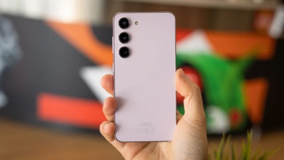 Galaxy S23 là mẫu smartphone nhỏ gọn có thiết lập camera tốt nhất