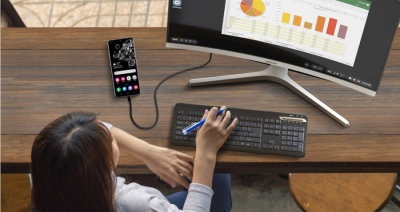 Galaxy Z Flip5 sẽ là điện thoại Samsung nhỏ nhất hỗ trợ DeX