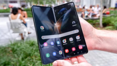 Galaxy Z Fold5 sẽ có thiết kế bản lề hình giọt nước, không còn nếp nhăn giữa màn hình nữa