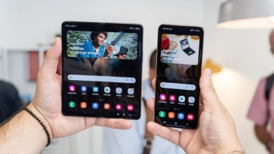 Galaxy Z Fold5 và Z Flip5 gây ấn tượng về thời lượng pin và tốc độ sạc