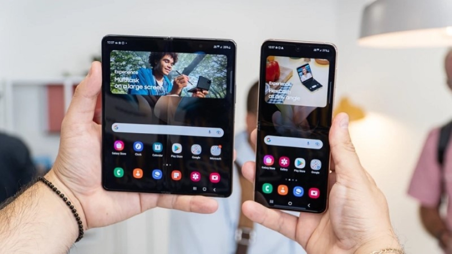 Galaxy Z Fold5 và Z Flip5 gây ấn tượng về thời lượng pin và tốc độ sạc