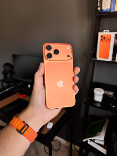 iPhone 17 vừa ra mắt đã gặp lỗi sóng yếu: Người dùng lo lắng, Apple nói gì?