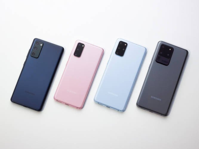 So sánh Galaxy S21 và Galaxy S20 FE: Thanh lịch, tinh tế và năng động, trẻ trung
