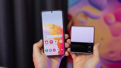 So sánh Galaxy S23 vs Galaxy Z Flip4: Cùng tầm giá, đâu là sự lựa chọn phù hợp hơn cho bạn?