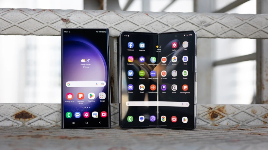 So sánh Samsung Galaxy S23 Ultra vs Galaxy Z Fold4: Đâu là mẫu flagship cao cấp đáng sắm hơn?