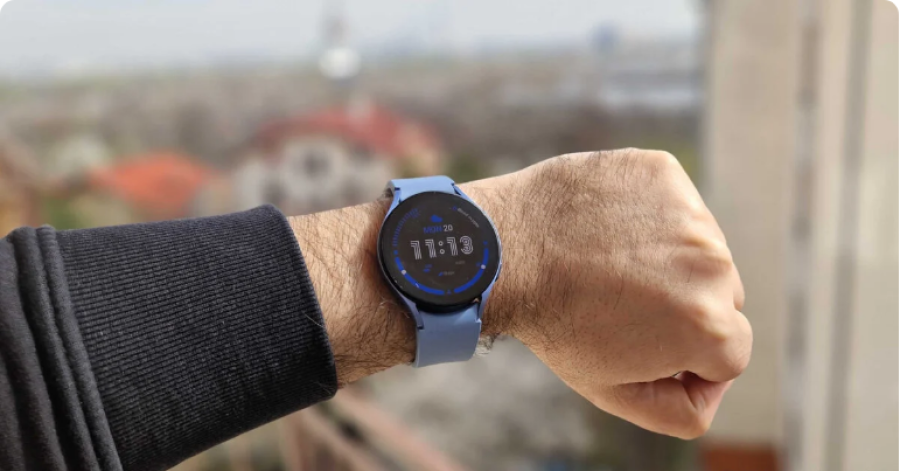 Thiết kế màn hình Galaxy Watch tràn cạnh edge-to-edge có thể là sai lầm