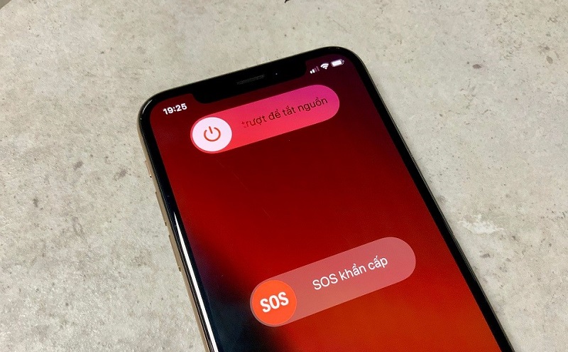4 cách khắc phục nhanh tình trạng iPhone sạc pin không vào 
