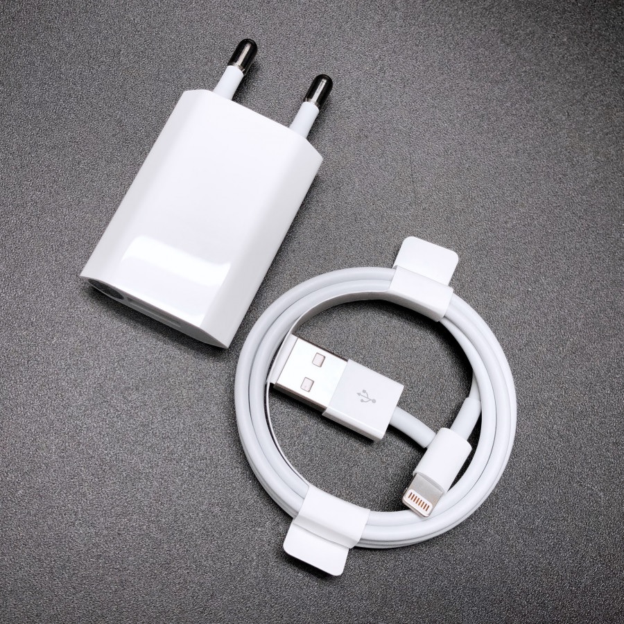 Sử dụng bộ sạc chính hãng