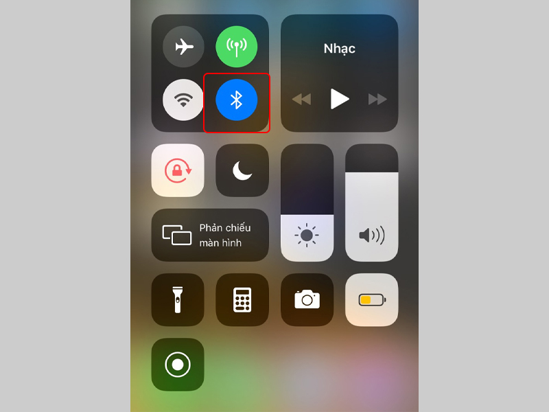 Cách chia sẻ WiFi trên iPhone