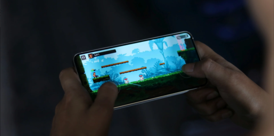 Snapdragon 8 Gen 3 của Qualcomm giúp tăng hiệu suất và AI cho các smartphone cao cấp của năm 2024