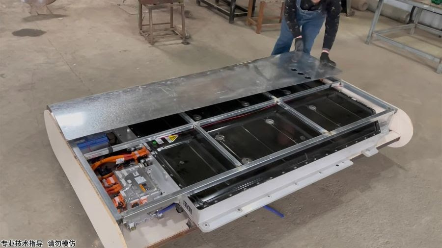 Choáng với pin sạc dự phòng dung lượng lên đến 27 triệu mAh