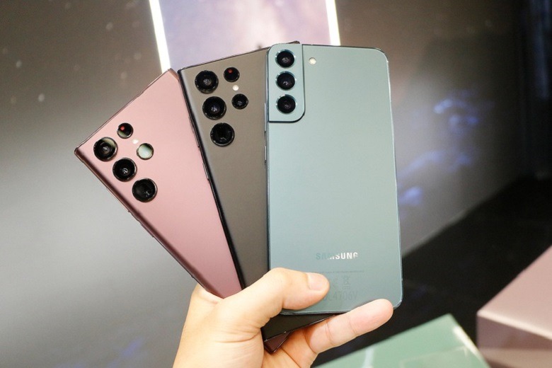 Lời nguyền iPhone 14 Plus: Galaxy S24 Plus có thể bị loại bỏ