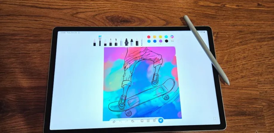 Đánh giá Samsung Galaxy Tab S9 FE Plus: Máy tính bảng tầm trung tốt nhất của Samsung