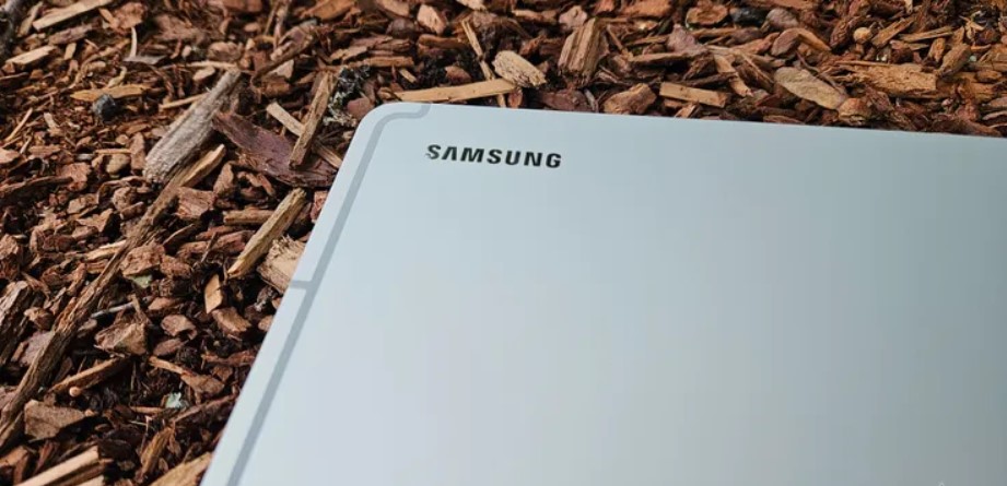 Đánh giá Samsung Galaxy Tab S9 FE Plus: Máy tính bảng tầm trung tốt nhất của Samsung
