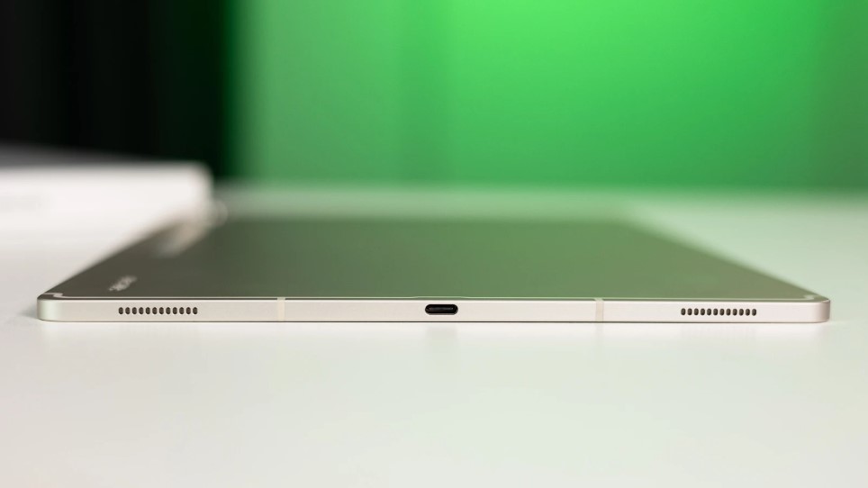 Đánh giá Galaxy Tab S9 Ultra: Quái vật trong làng máy tính bảng