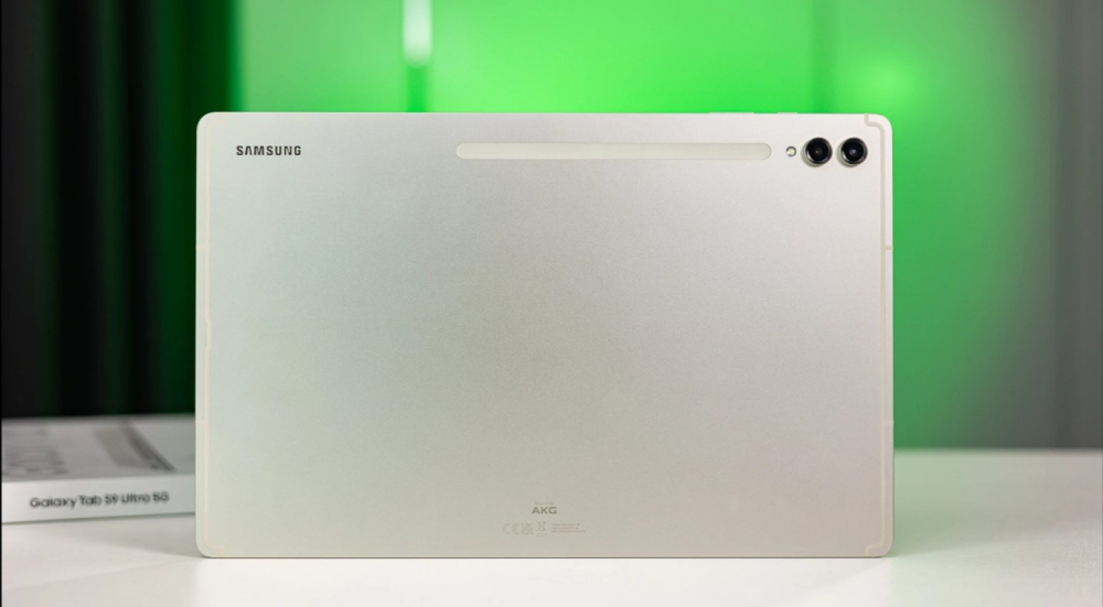 Đánh giá Galaxy Tab S9 Ultra: Quái vật trong làng máy tính bảng