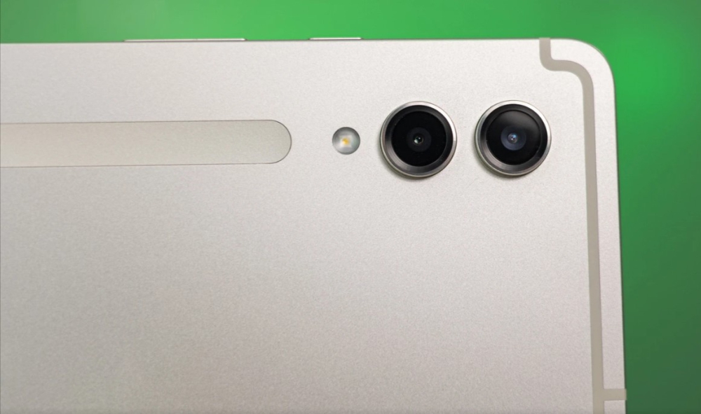 Đánh giá Galaxy Tab S9 Ultra: Quái vật trong làng máy tính bảng