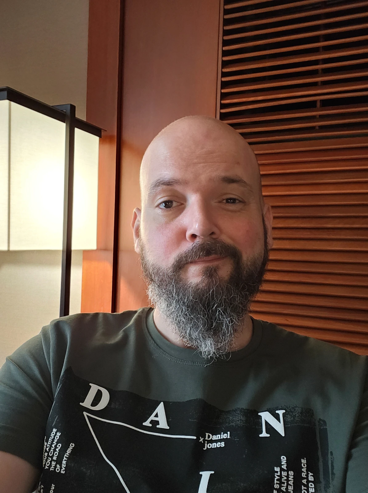 Đánh giá chi tiết Samsung Galaxy Z Flip5: Mẫu điện thoại nắp gập đáng sở hữu nhất hiện nay