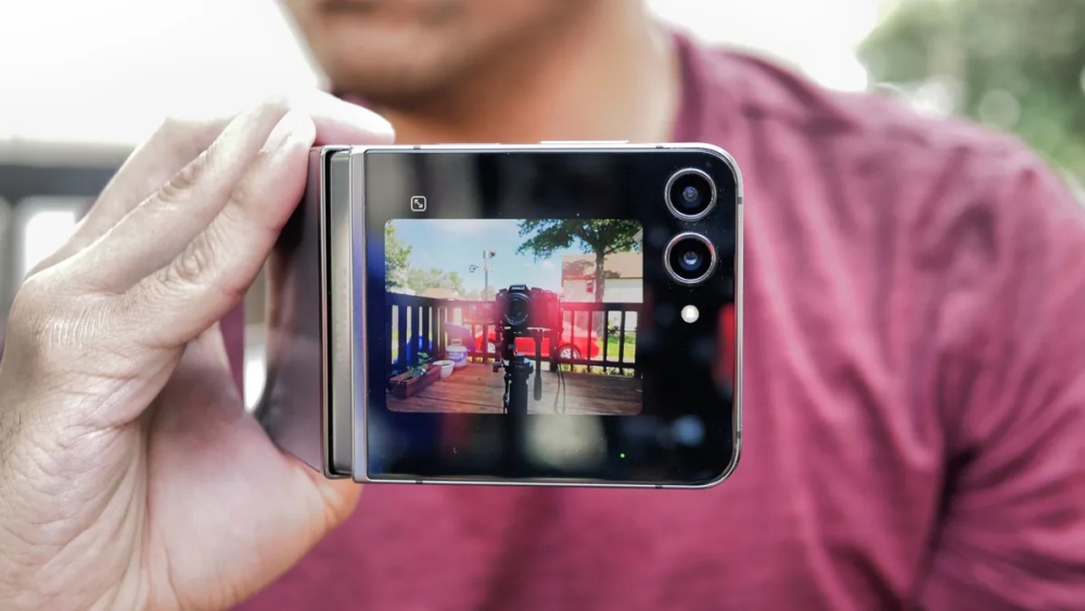 Nhìn lại Samsung Galaxy Z Flip5 sau 2 tháng trải nghiệm: Ưu và nhược điểm là gì?