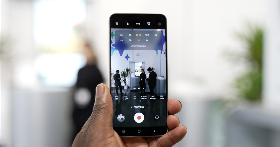 Galaxy S24 và S24+ chính thức ra mắt với nhiều cải tiến hơn, khả năng AI và độ sáng cao hơn