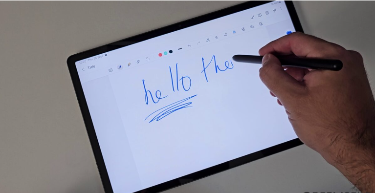 Dòng Galaxy Tab S9 FE chính thức được ra mắt với 2 phiên bản có thông số tương tự nhau