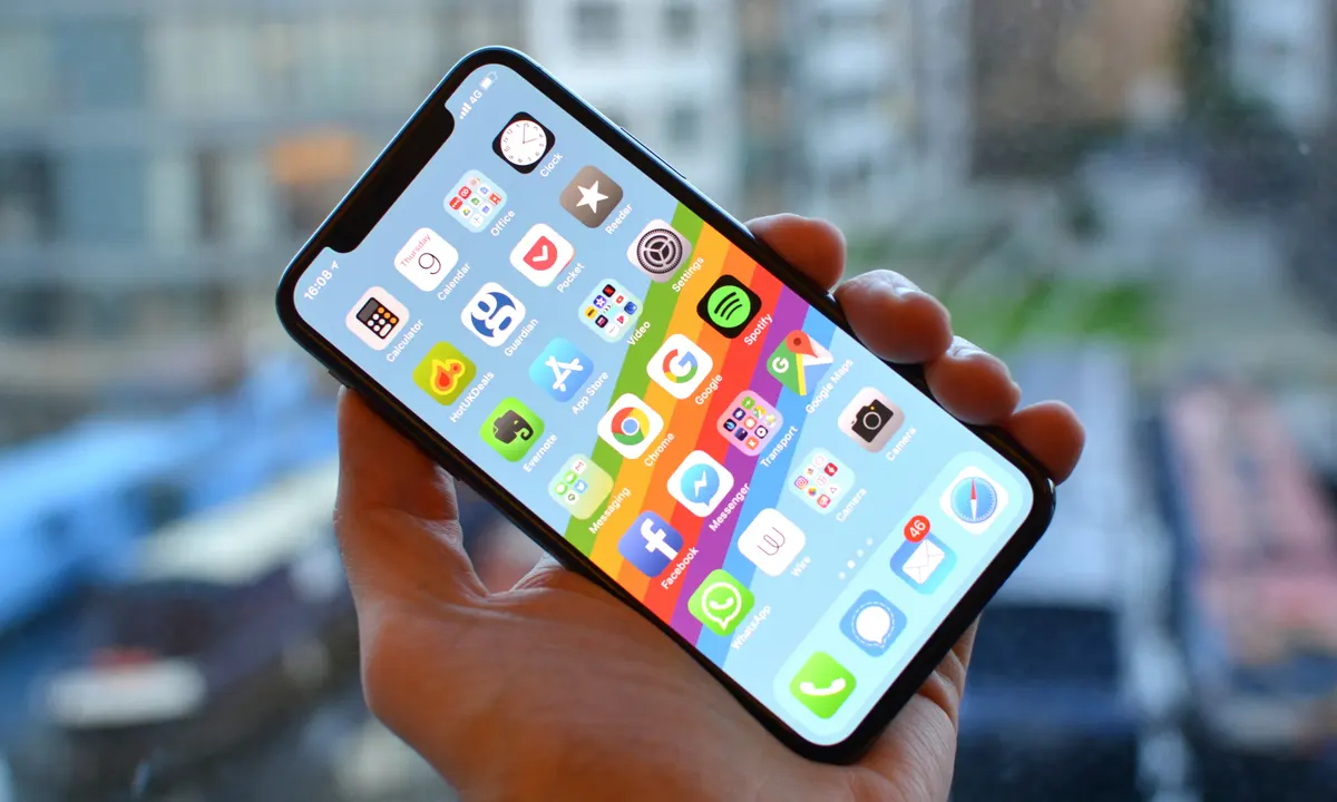 Đánh giá cấu hình iPhone X 