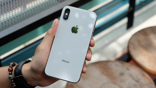 Đánh giá cấu hình iPhone X 