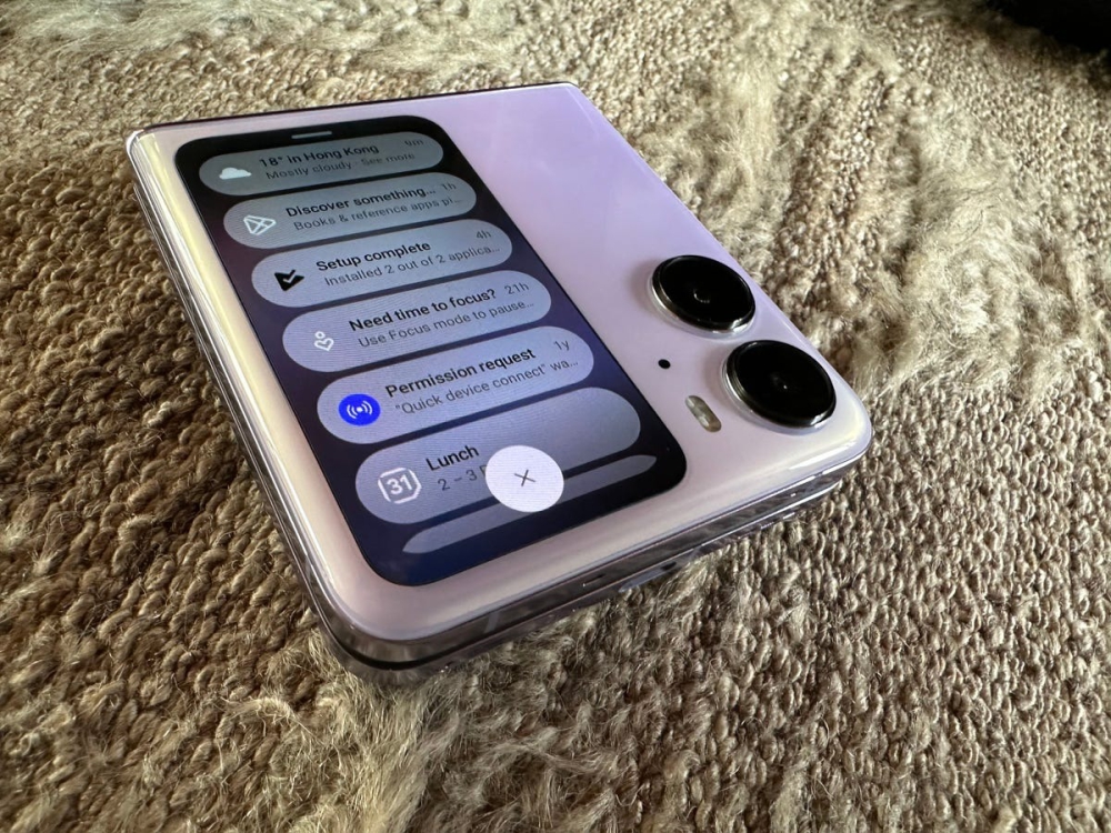 Sau nửa thập kỷ, điện thoại gập đã chứng minh được rằng “2 luôn tốt hơn 1”