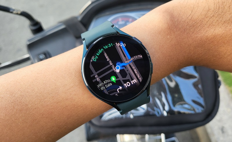 Tìm kiếm trên ứng dụng Bản đồ và La bàn 