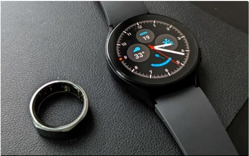 Lý do khiến bạn có thể muốn đeo đồng hồ thông minh và nhẫn thông minh cùng một lúc