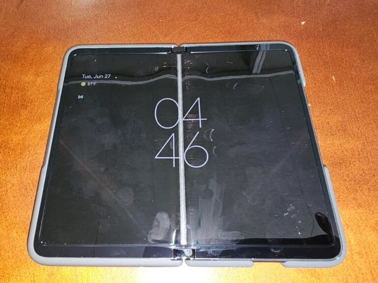 Lý do khiến Galaxy Z Fold là điện thoại màn hình gập đáng mua hơn so với Google Pixel Fold