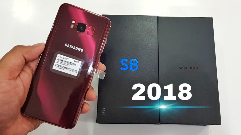 Nhìn lại những màu sắc điện thoại hiếm nhất và táo bạo nhất của Samsung