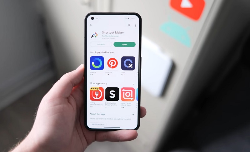 Truy cập vào Cửa hàng Google Play, bạn tiến hành tải xuống và khởi chạy Shortcut Maker