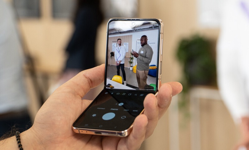 Điện thoại Samsung Galaxy Z Flip4 | 128GB