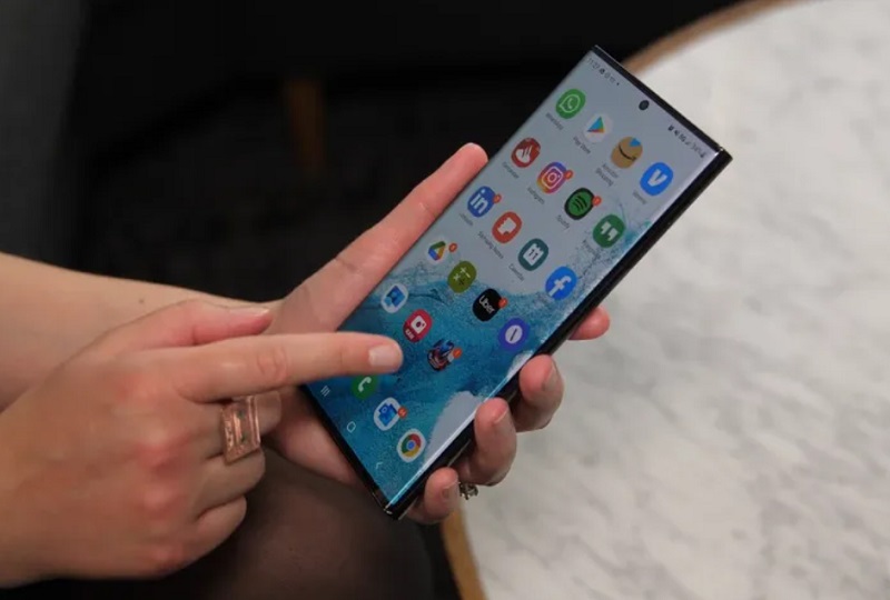 Mở rộng màn hình chính và lưới biểu tượng ngăn kéo ứng dụng