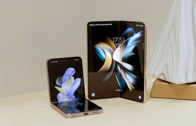 Khách hàng được nhận đặc quyền cung cấp thiết bị dùng tạm trong thời gian bảo hành điện thoại