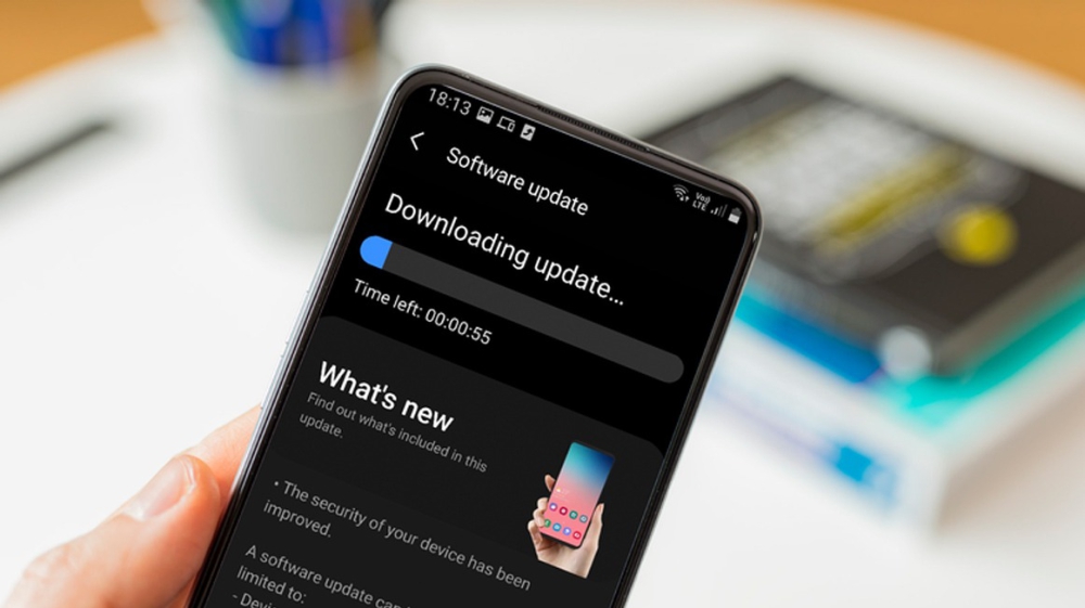 cach-khac-phuc-loi-man-hinh-dien-thoai-giat-lien-tuc-chi-trong-vai-buoc