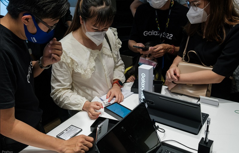 Mua phụ kiện chính hãng tại MT Smart