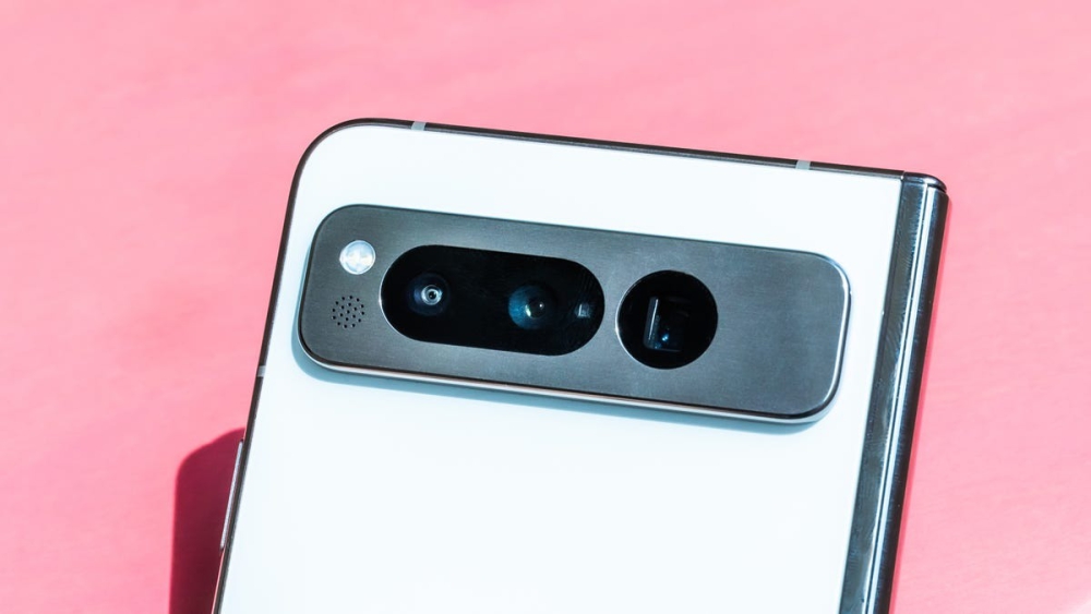 Trải nghiệm thực tế Google Pixel Fold và Galaxy Z Fold4