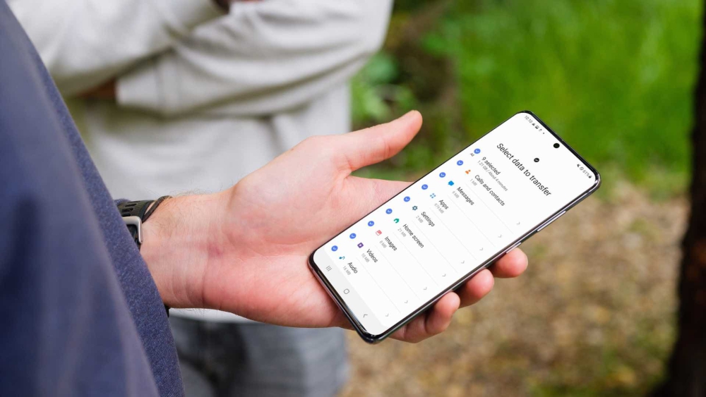 nen-xoa-giu-hoac-thay-the-cac-ung-dung-mac-dinh-nao-tren-dien-thoai-samsung