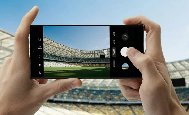 Ở chế độ chụp ảnh mặc định điện thoại có độ phân giải 12.5MP