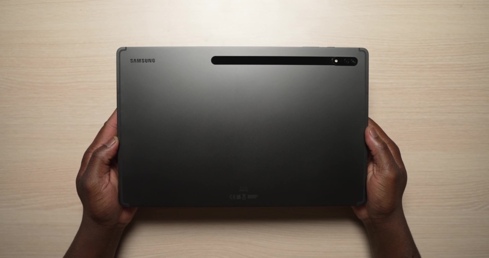 samsung-galaxy-tab-s8-hoac-tab-s7-fe-lua-chon-nao-phu-hop-voi-ban