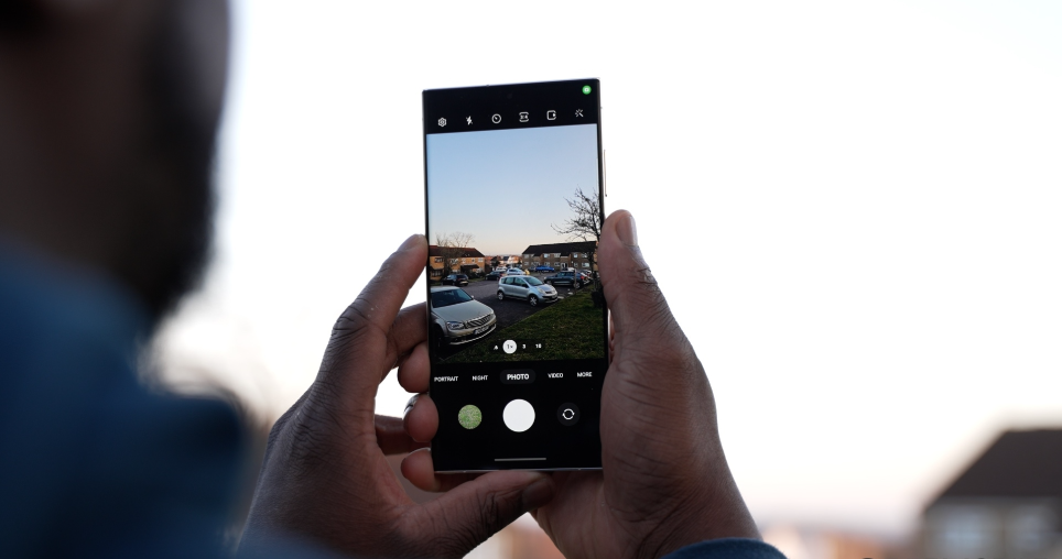 Samsung đặt mục tiêu lật đổ Sony bằng cảm biến camera tích hợp AI trên cảm biến