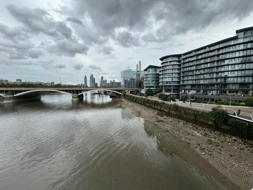 Đọ sức camera iPhone 15 Pro Max vs Galaxy S23 Ultra