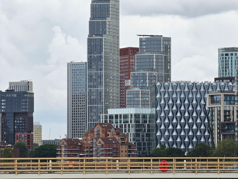 Đọ sức camera iPhone 15 Pro Max vs Galaxy S23 Ultra