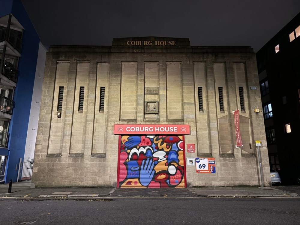 Đọ sức camera iPhone 15 Pro Max vs Galaxy S23 Ultra