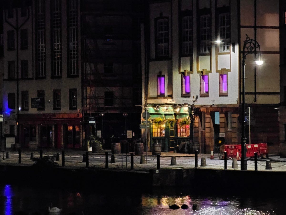 Samsung Galaxy S23 Ultra iPhone 15 Pro Max